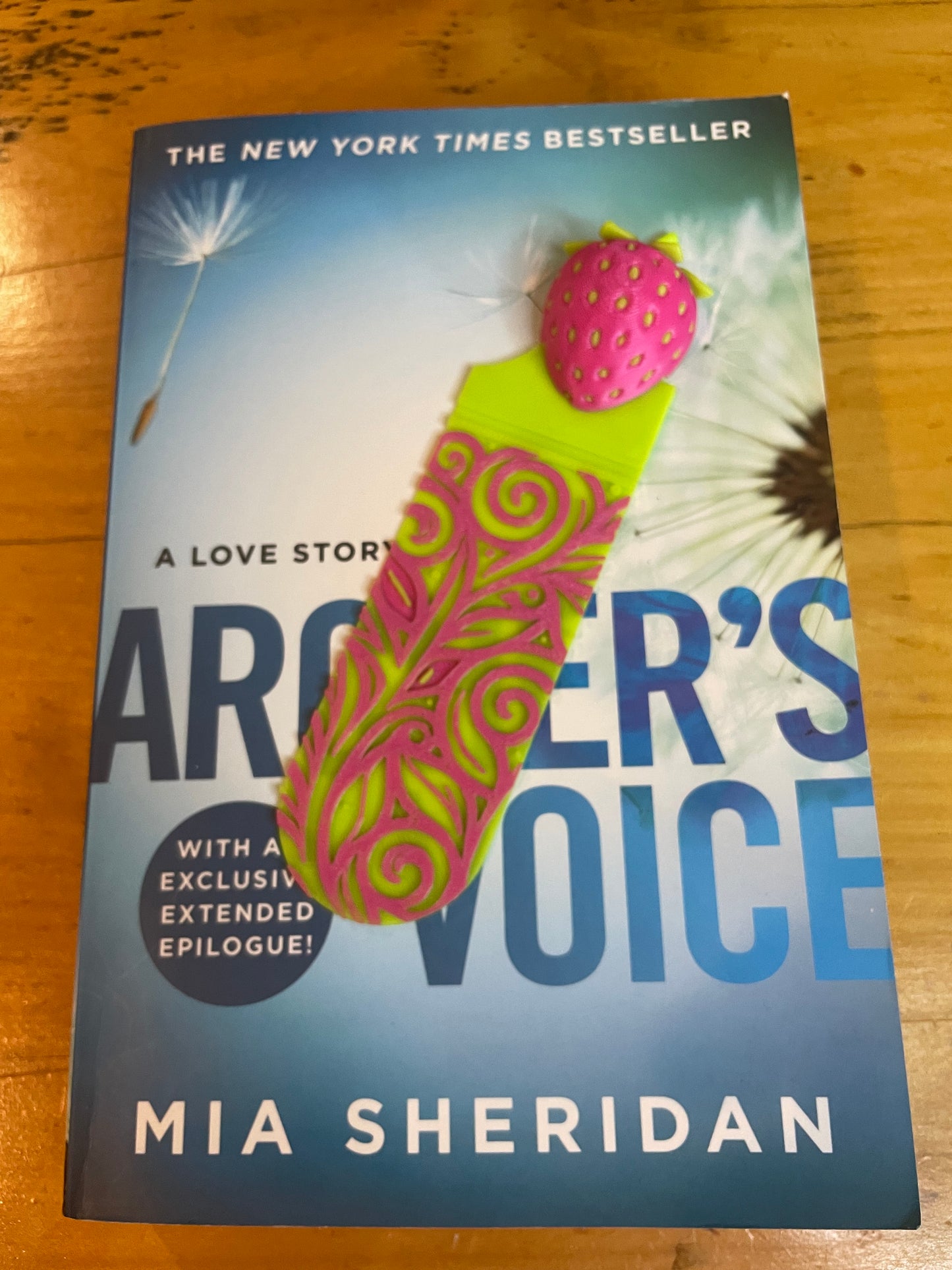 Strawberry 3D Printed Bookmark, Cute and Colorful Fruit Design for Marking Pages, Perfect Reader Gift