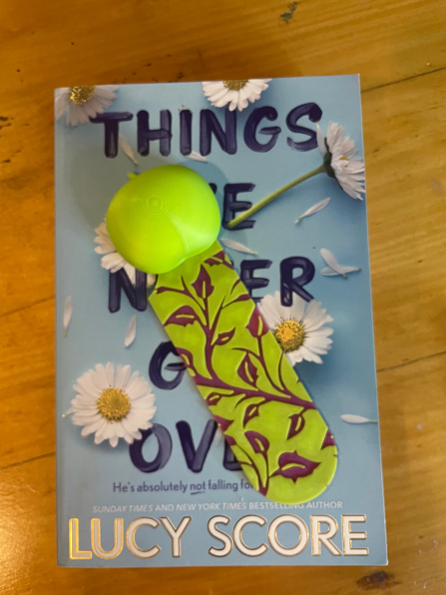 Apfel-3D-Lesezeichen, lebendiges 3D-gedrucktes süßes Obstdesign für Buchliebhaber, perfektes Lehrergeschenk oder Lernbegleiter