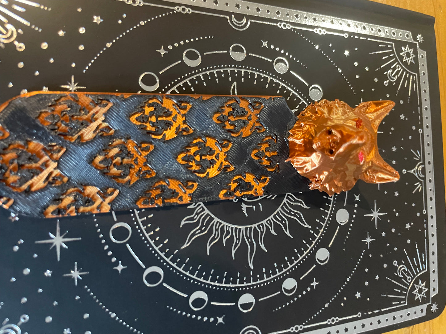 3D Printed Dire Wolf Bookmark, Fantasy Themed Reading Tool for Bookmarks Collectors, Gift for Readers
