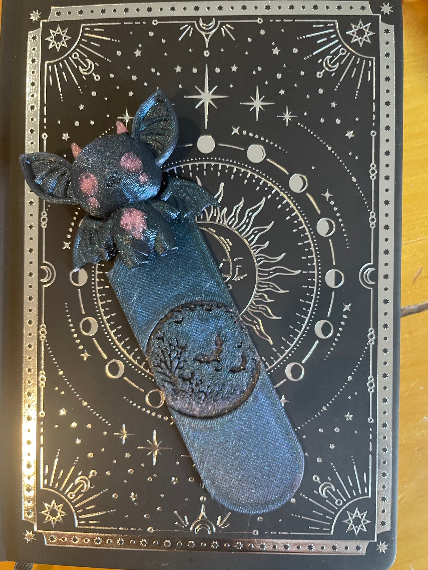 Vampire Bat 3D Bookmark, Detailed 3D Printed Design, Perfect for Scary Reads & Unique Gift Ideas