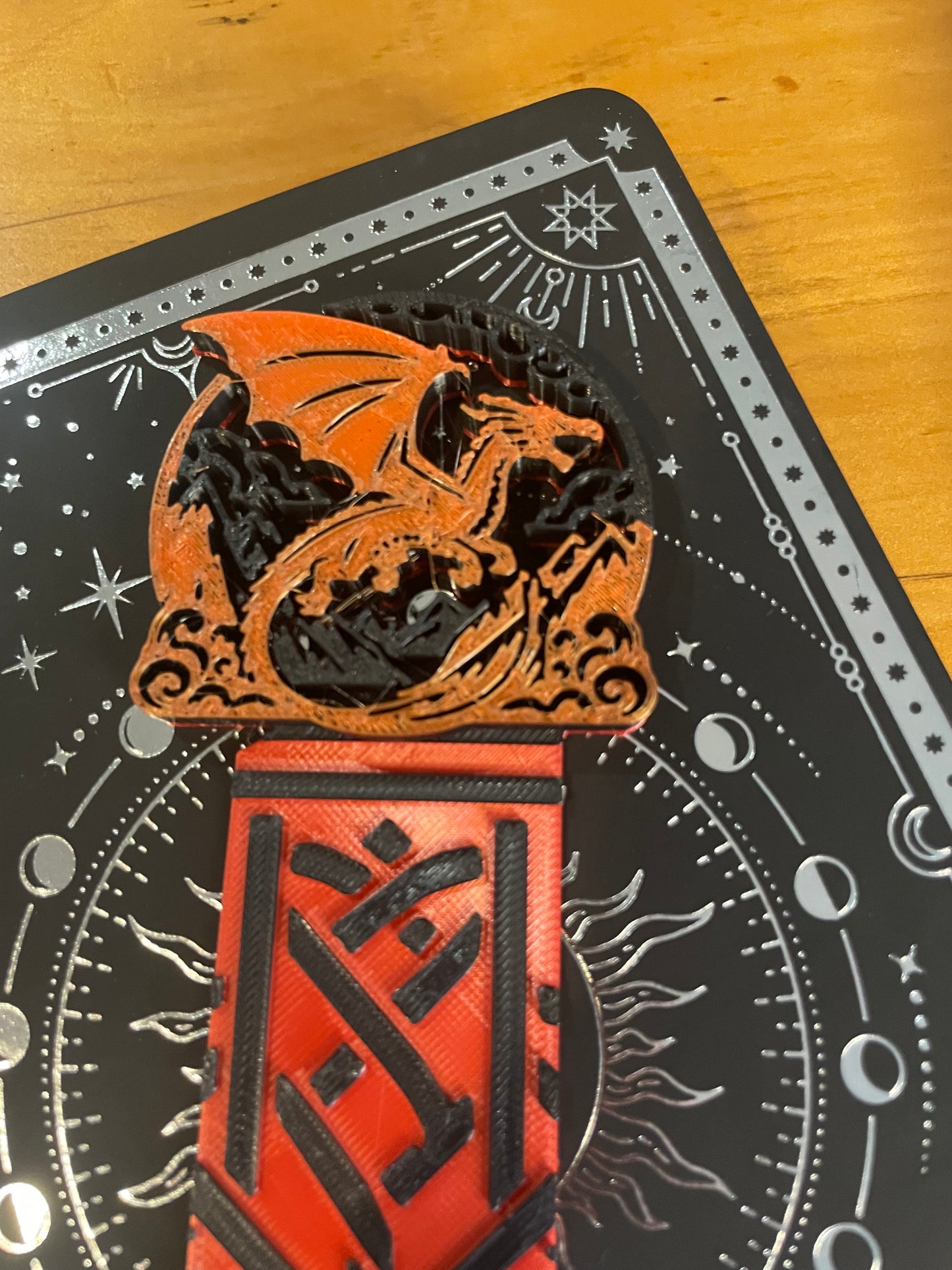 Dragon 3D Printed Bookmark, Intricately Detailed Mythical Companion for Your Books, Stylish Reading Gift for Fantasy Lovers