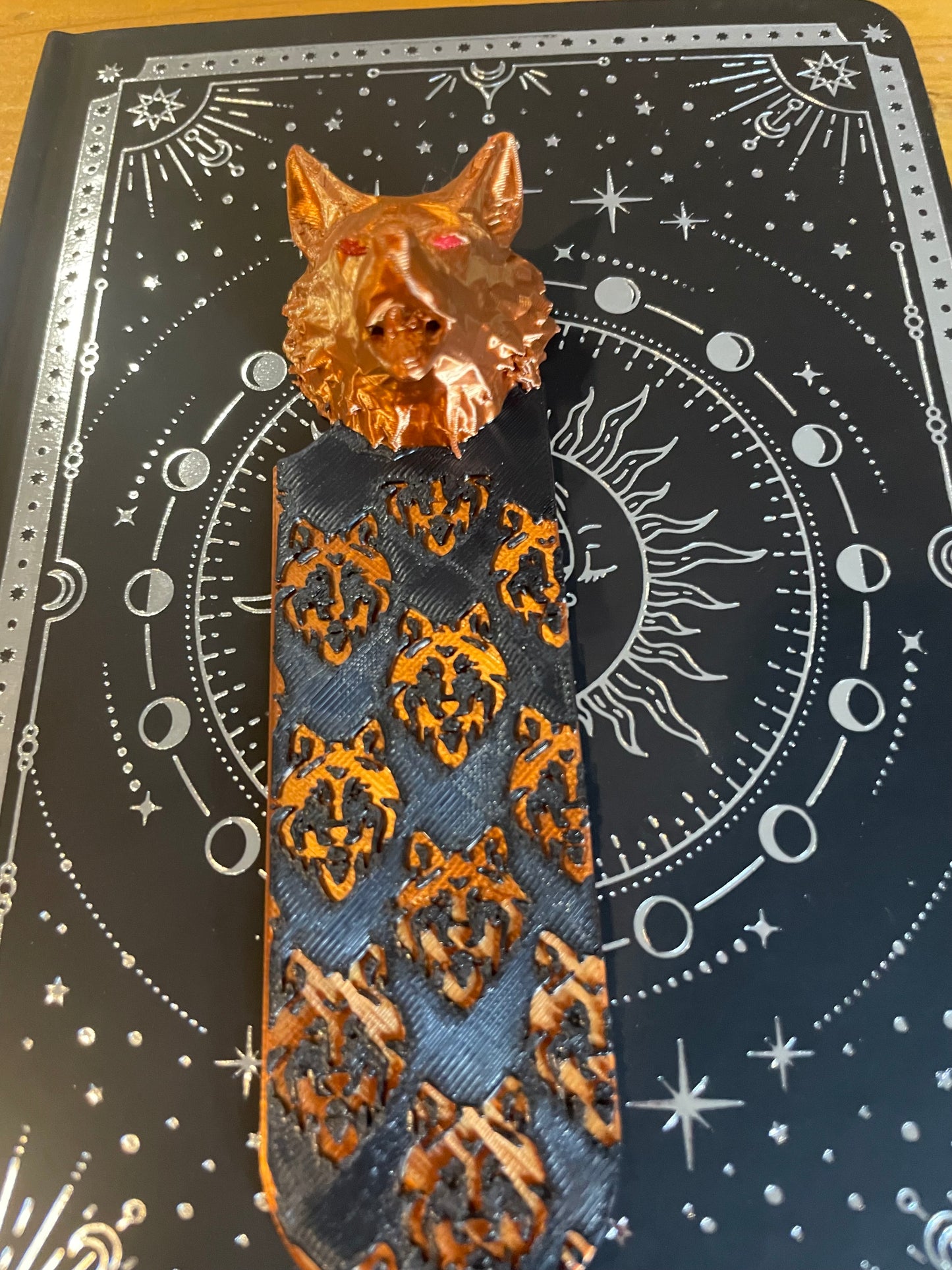 3D Printed Dire Wolf Bookmark, Fantasy Themed Reading Tool for Bookmarks Collectors, Gift for Readers