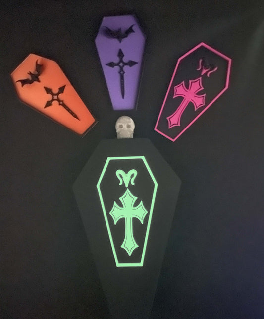 Heart of Darkness Diamond Art Tray - Coffin-Shaped with Skull Stopper, Swappable Lid Inserts - Gothic Home Decor Gift