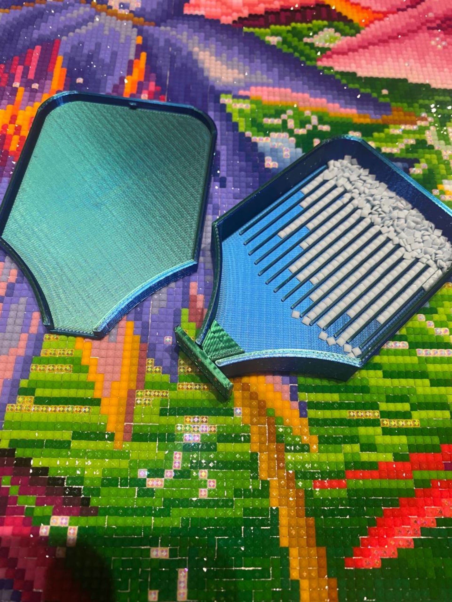 Einfaches Diamond Painting-Tablett mit Deckel und Stopfen für Diamond Dotz-, 5D- und Diamond Art Drill-Tablett