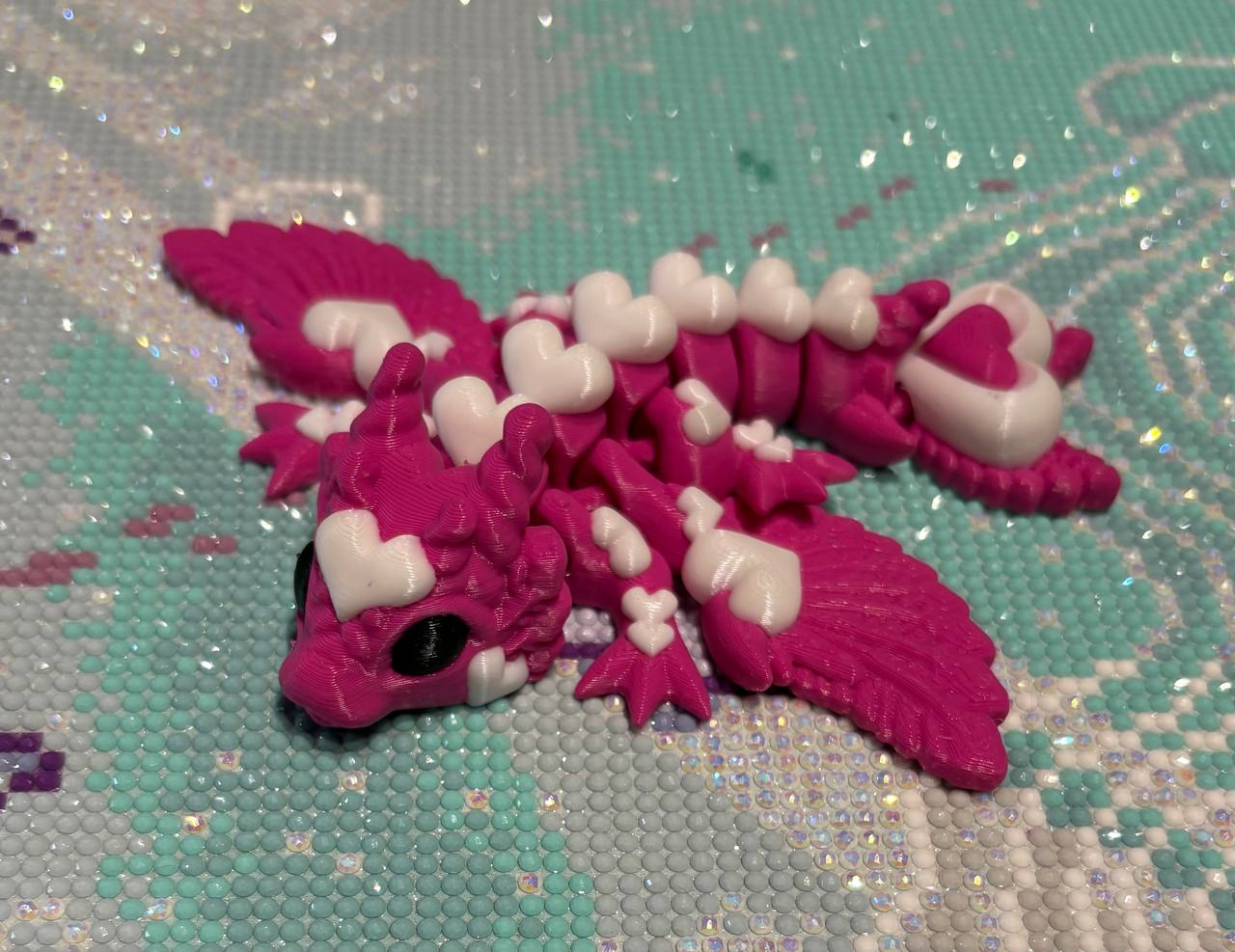 Diamond Painters Little Mates Dragon painting partner, with valentines dragons
