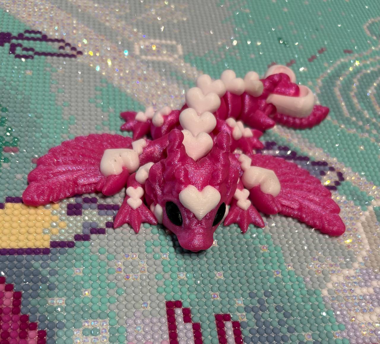 Diamond Painters Little Mates Dragon painting partner, with valentines dragons