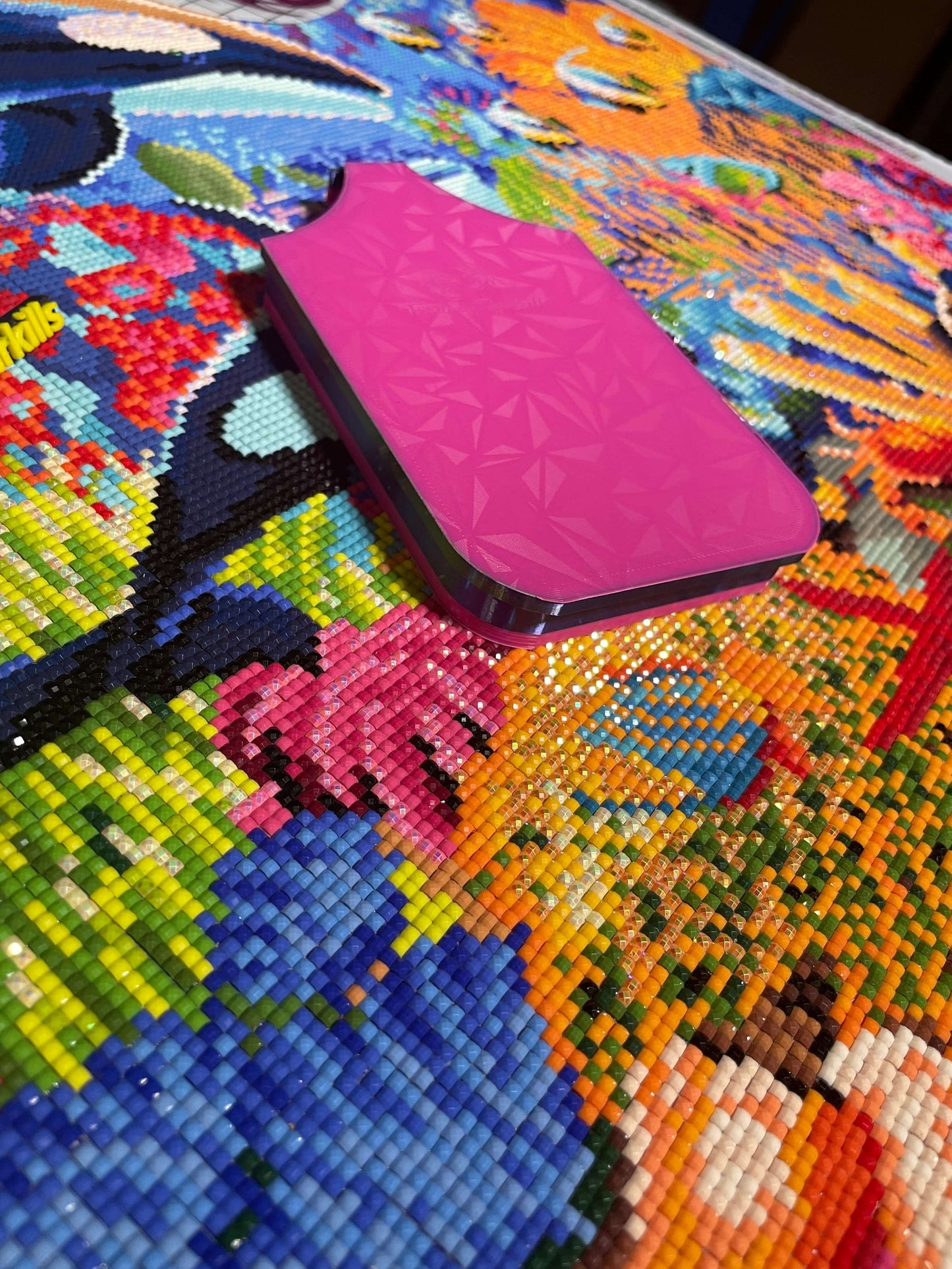 Sleek Dragon Diamond Art Tray – Who Needs Washi Tape? Not You! – Streamline Your Diamond Art Game – Artisan's Top Pick Gift!