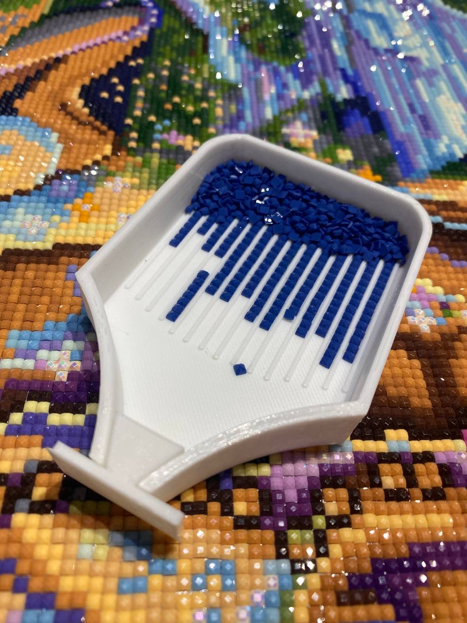 Tip Proof/Spill Proof Diamond Art Tray/ Drill Tray - Blue –  DiamondPaintersAnonymous