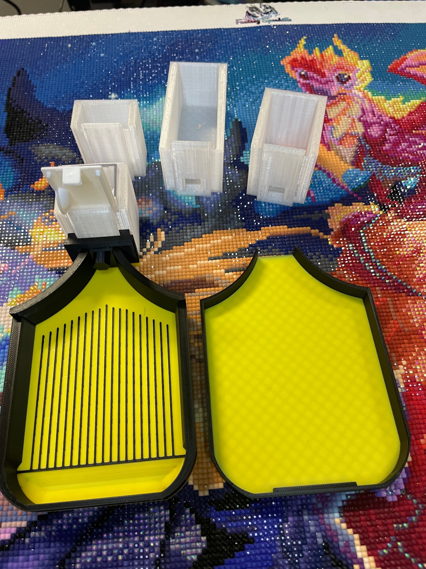 Sliders Diamond Art Tray With Slide in Drill Container Capability For Elizabeth Ward Containers! - Who Needs Funnels? Not You!