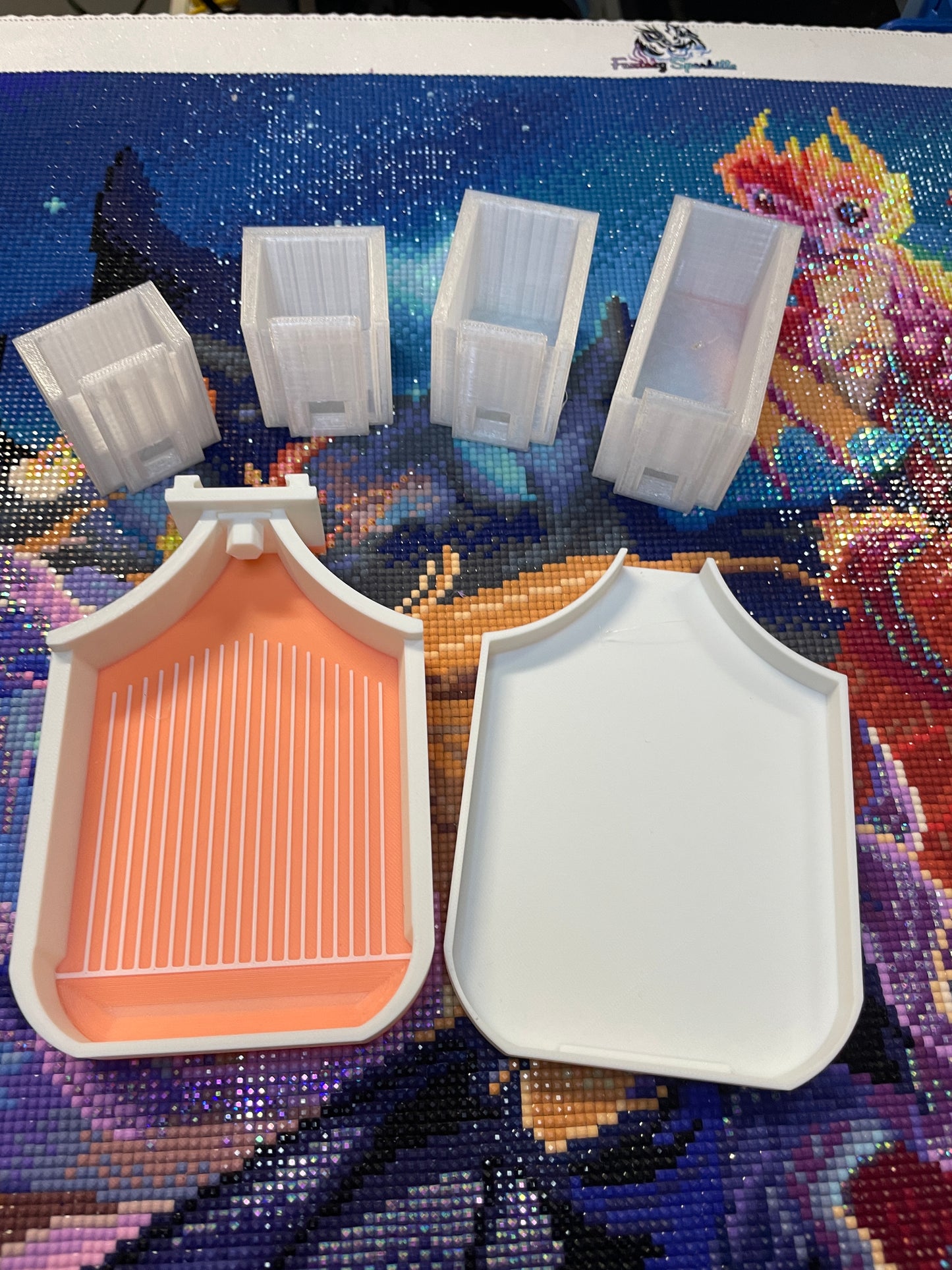 Sliders Diamond Art Tray With Slide in Drill Container Capability For Elizabeth Ward Containers! - Who Needs Funnels? Not You!
