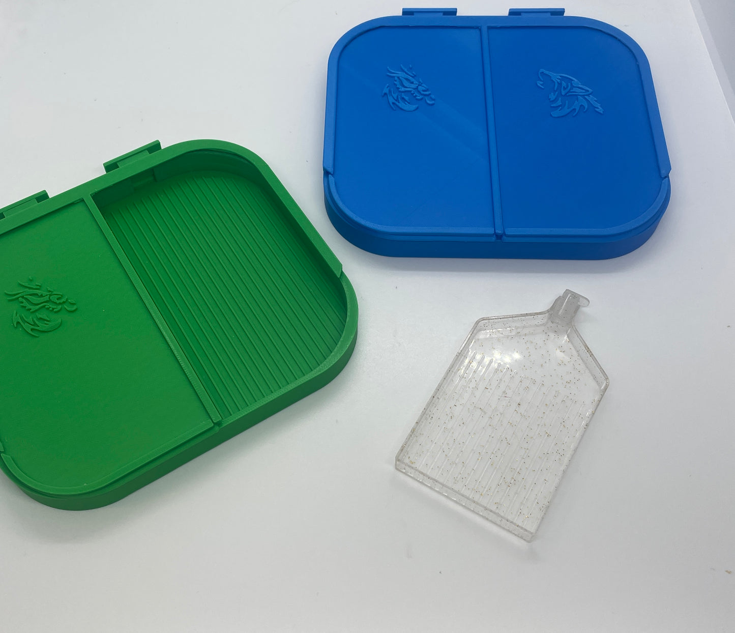 Double Dragon Dual Diamond Art Tray With Two Separate Sides, Two Stoppers and Two Sliding Lids