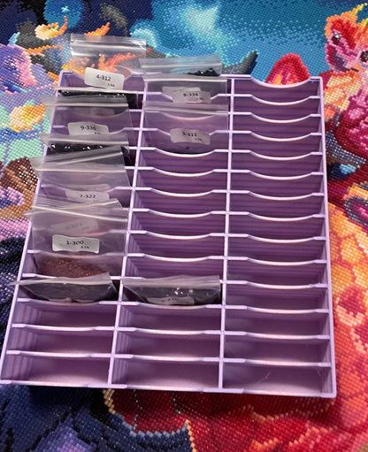 Diamond Art Baggy Storage Tray with 42 Slots, Solid Durable Walls in Cool Colours – Perfect Organizer for Diamond Painting Lovers