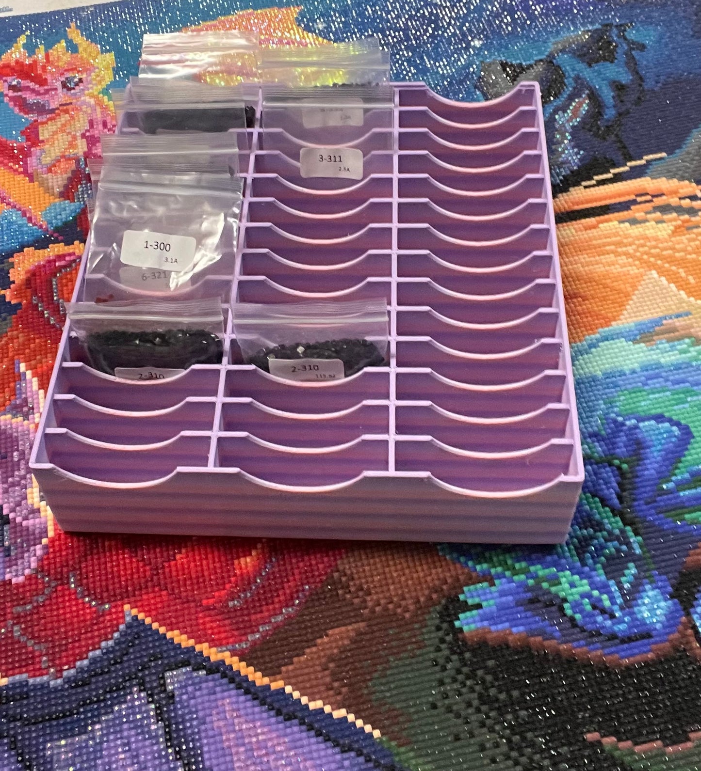 Diamond Art Baggy Storage Tray with 42 Slots, Solid Durable Walls in Cool Colours – Perfect Organizer for Diamond Painting Lovers