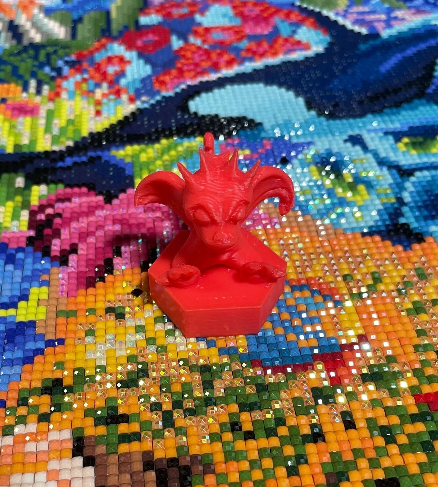 Majestic Drillgon Cover Minder – Règle votre scène artistique diamantée, outil essentiel pour les artistes, cadeau idéal pour les créatifs