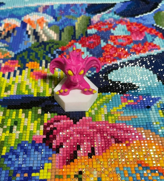 Majestic Drillgon Cover Minder – Beherrschen Sie Ihre Diamant-Kunstszene, unverzichtbares Werkzeug für Künstler, ideales Geschenk für Kreative