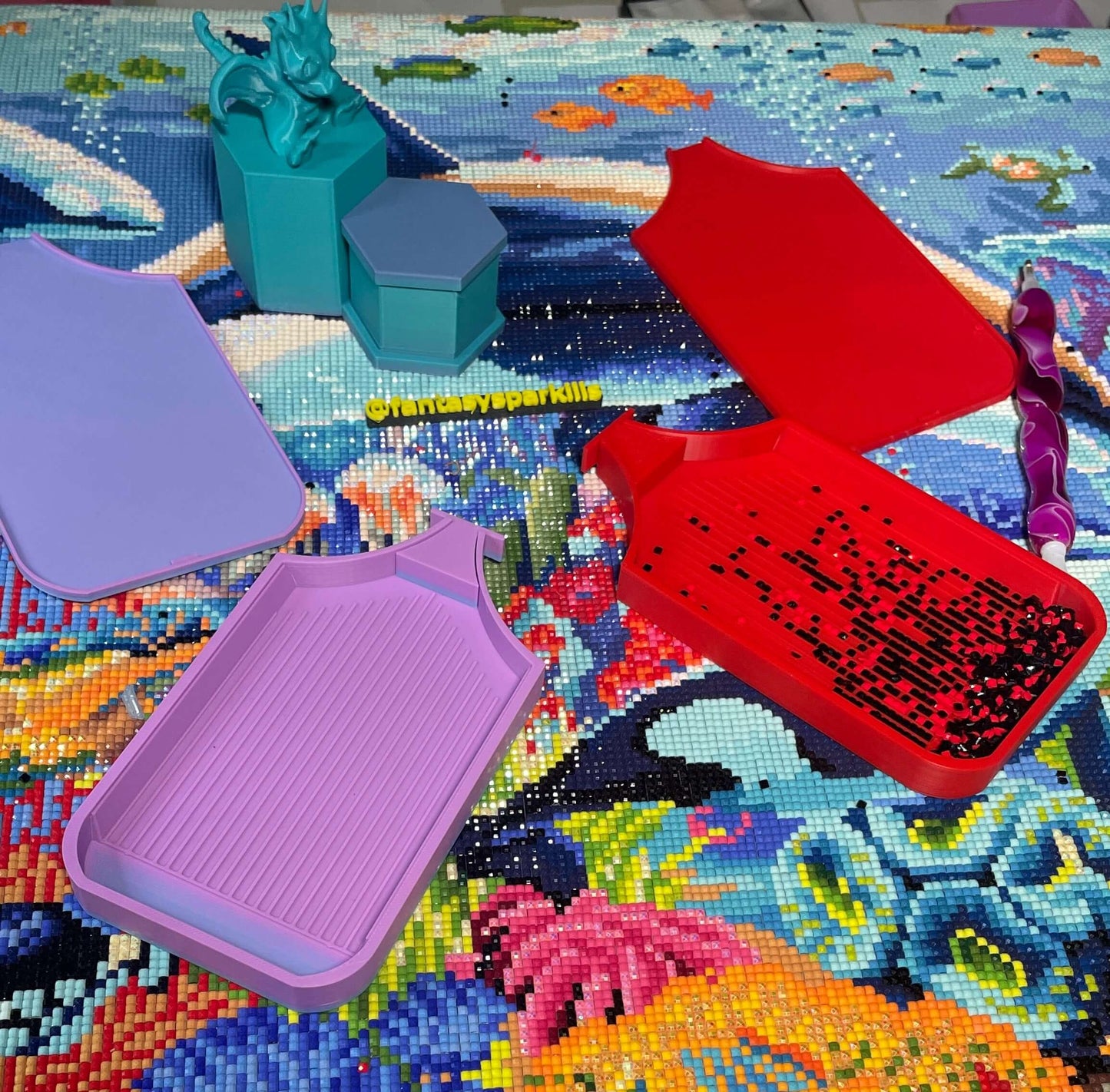 Sleek Dragon Diamond Art Tray In One Colourway– Who Needs Washi Tape? Not You!