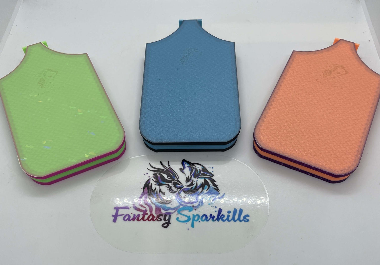Spooktacular Glow-in-the-Dark Ghost Dragon Art Trays - Diamond Painting's Best Kept Secret for Nighttime Crafting Thrills!"