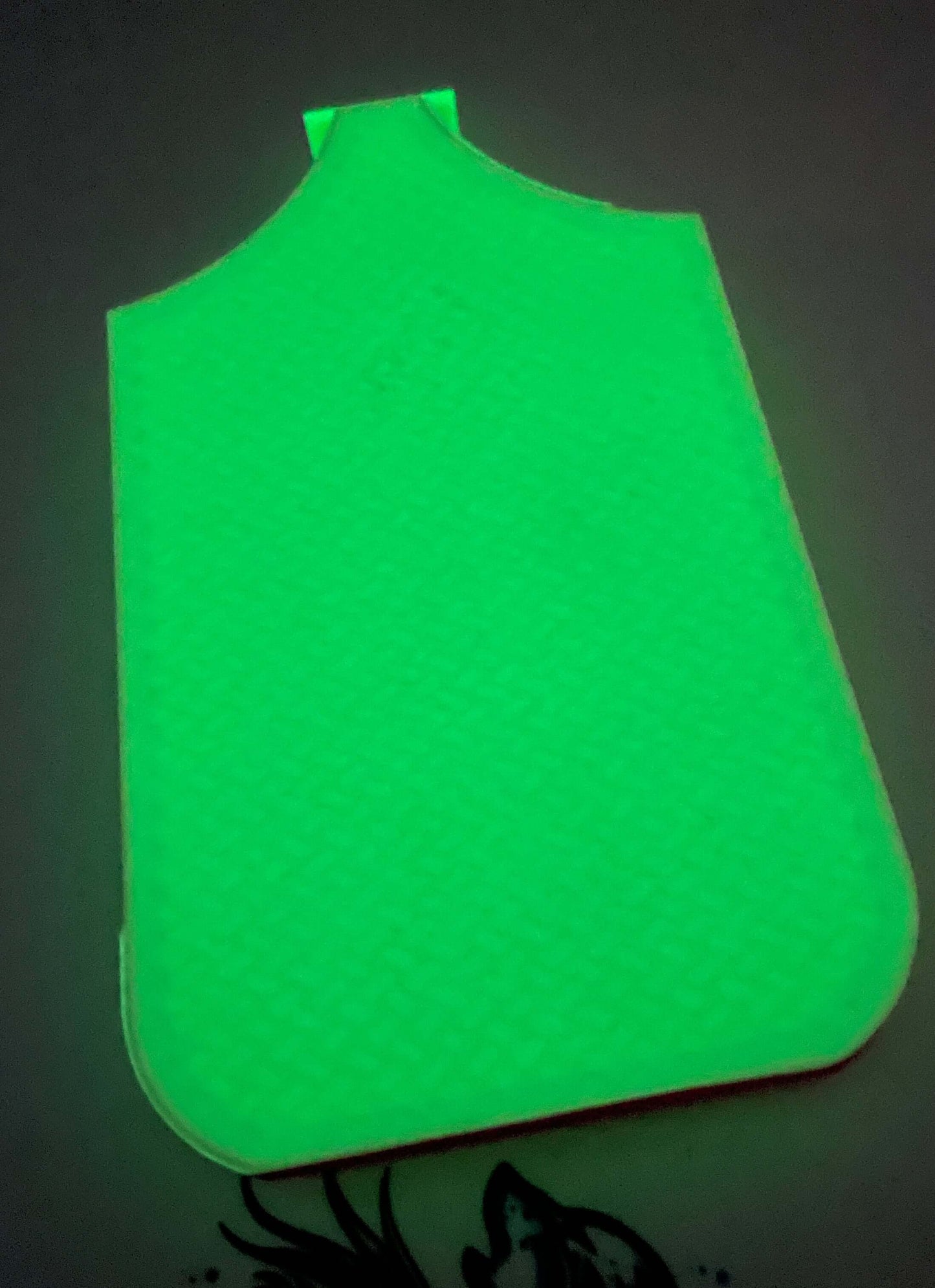 Spooktacular Glow-in-the-Dark Ghost Dragon Art Trays - Diamond Painting's Best Kept Secret for Nighttime Crafting Thrills!"