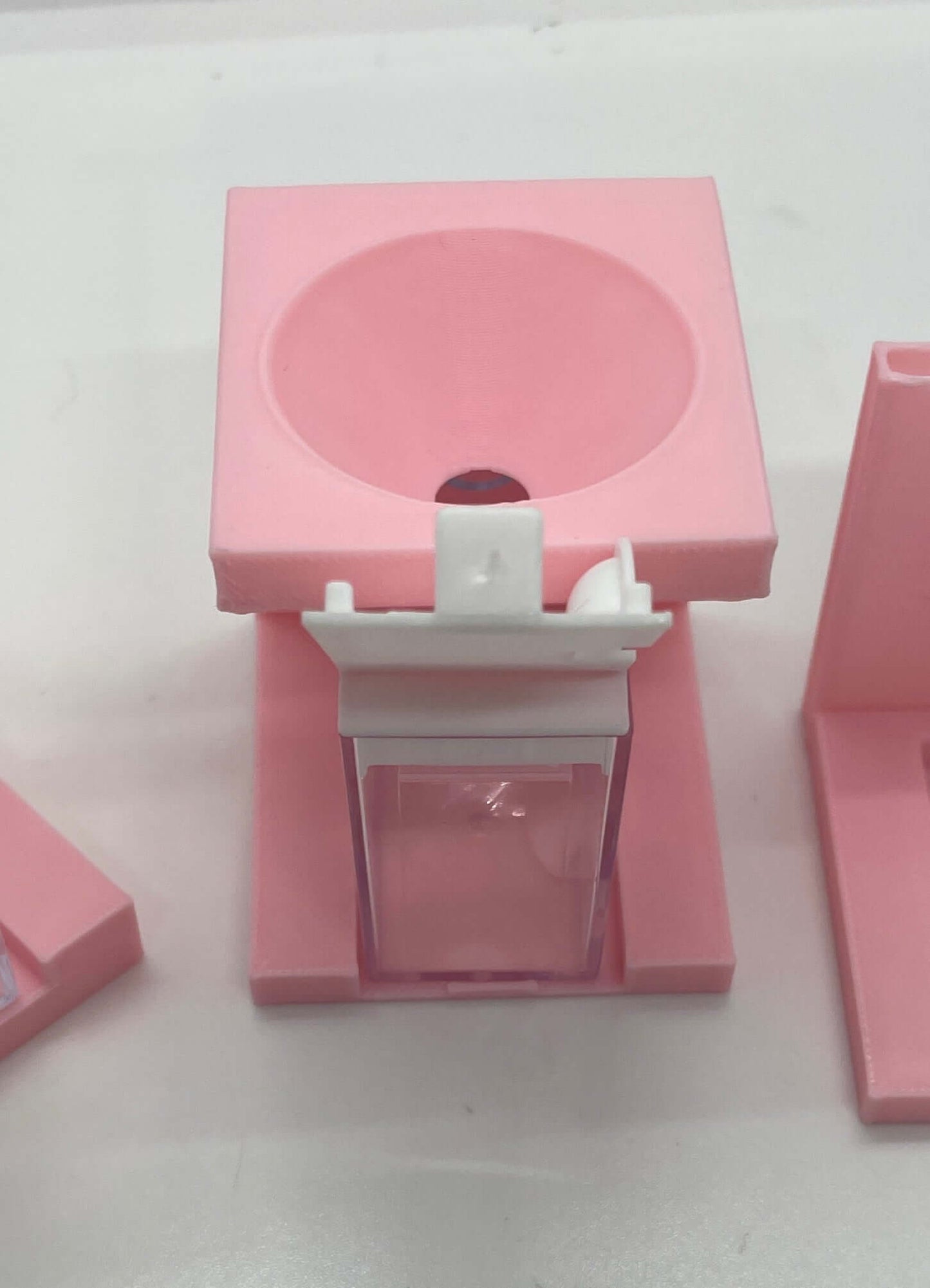 Unleash Creativity! Versatile Diamond Art Funnels - Suits Elizabeth Ward Type Containers