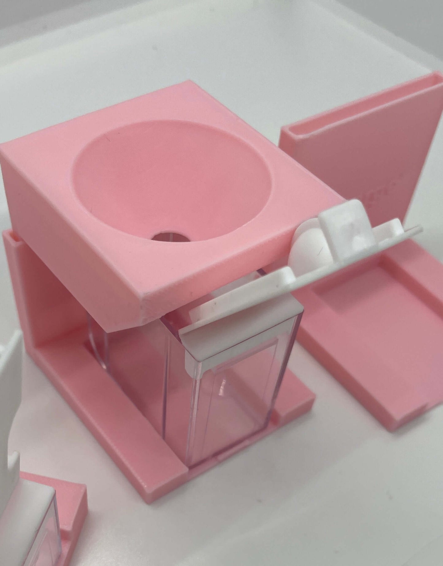 Unleash Creativity! Versatile Diamond Art Funnels - Suits Elizabeth Ward Type Containers