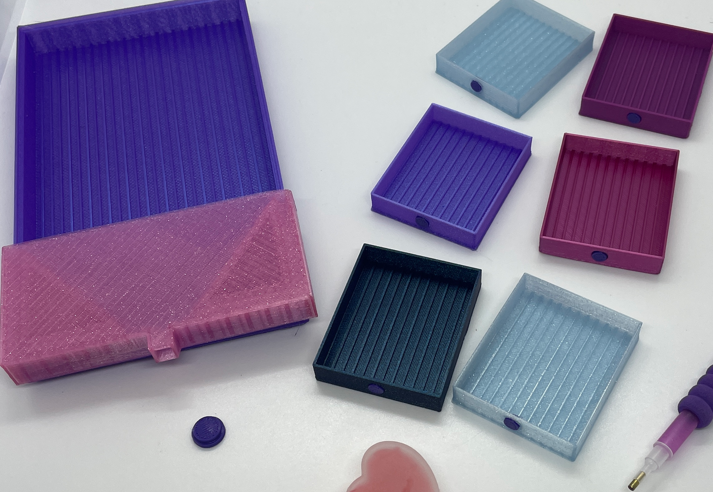 Stapelbares Konfetti-Diamantkunst-Tablett, sieben Tabletts in einem für Diamantmalerei