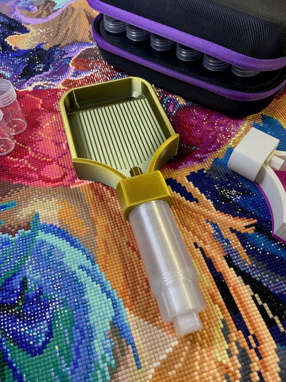 Screw & Shake, One Colour Diamond Art Tray With Screw in Drill Container Capability - Who Needs Funnels? Not You!