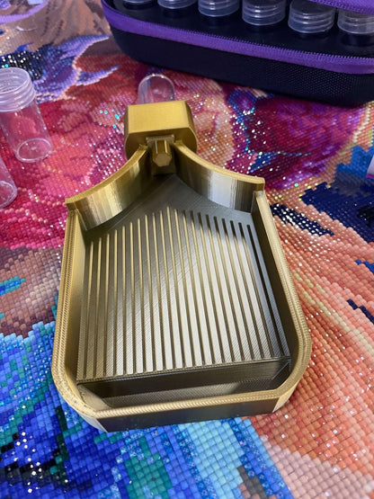 Screw & Shake, One Colour Diamond Art Tray With Screw in Drill Container Capability - Who Needs Funnels? Not You!