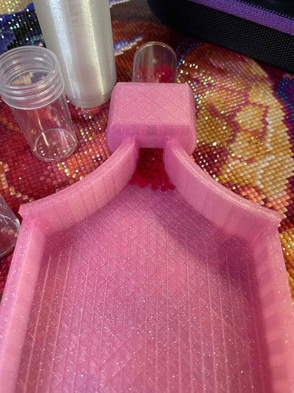 Screw & Shake, One Colour Diamond Art Tray With Screw in Drill Container Capability - Who Needs Funnels? Not You!